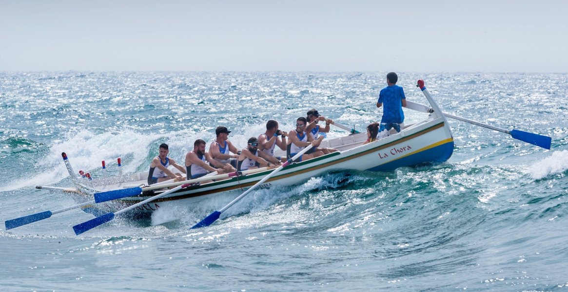 class="post-hero-img" itemprop="image"